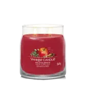 Yankee Candle Red Apple Wreath Signature Medium Jar 